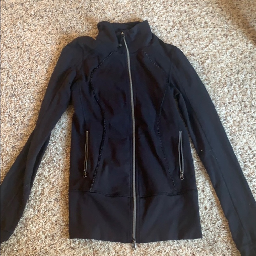Lululemon long sleeve zip up top